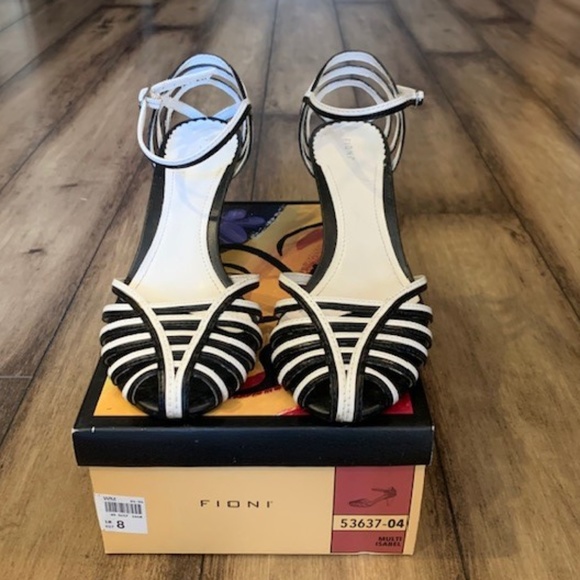 Fioni by Payless Shoes - Fioni Black & White Heels